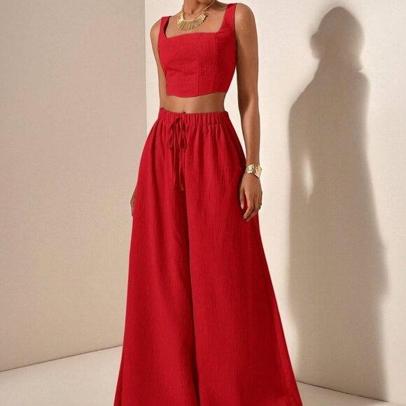 Red womens crop top & flowy wide legged pants textured fabric coord set - Picture 3 of 8